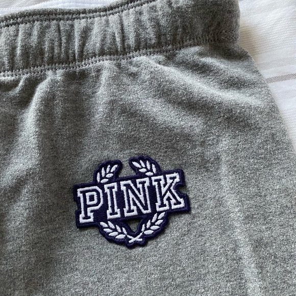 Victoria’s Secret PINK Grey sweatpants M - Picture 4 of 4